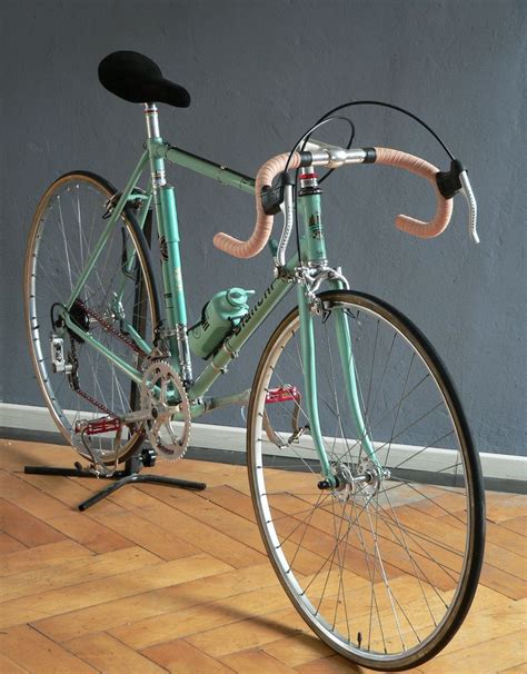 bianchi road bike vintage